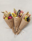 Hand-tied mini bouquet