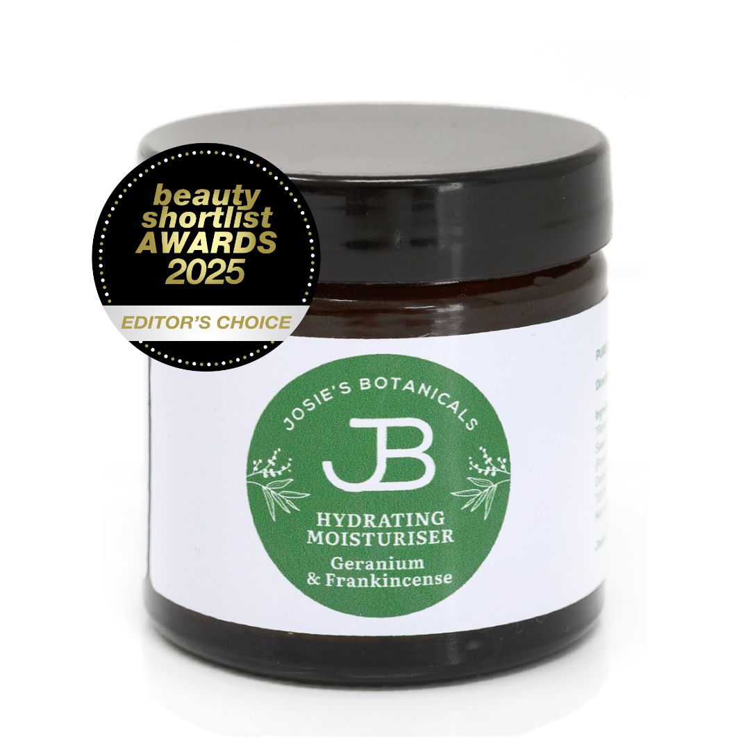 Natural hydrating moisturiser Ireland – smooth soft skin