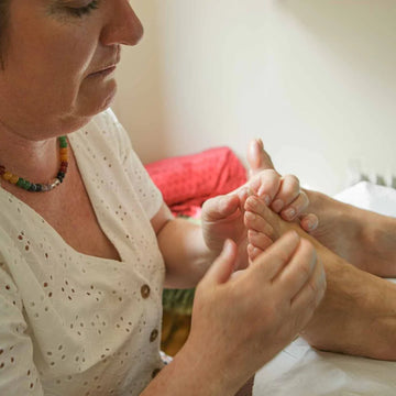 AYURVEDIC KANZA VATKI (KV) FOOT MASSAGE
